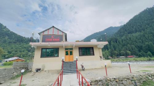 Kupwara Hotel | Luxus Keran