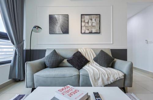 Taman Pertama Apartment | M Vertica KL City Residences by Vivid Stay