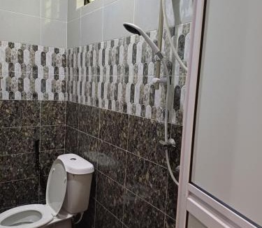 Batu Buruk House | MAA Roomstay C