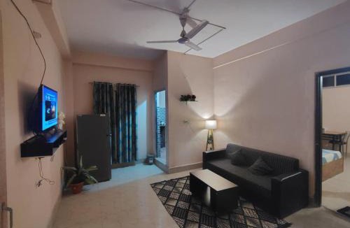 Sualkuchi House | Maddy's Guest House