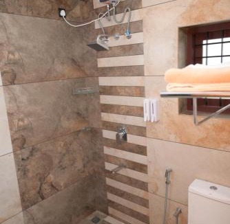 Kazhakuttam Apartment | Maddy's Mansion A luxury villa at Akkulam