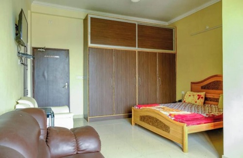 Ayodhya Hotel | Madhav Bhawan