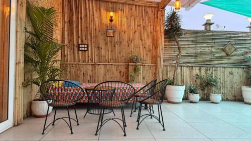 Sikandra House | Madhuvana - मधुवन - Cozy Bamboo House on Terrace