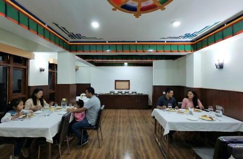 Lachung Hotel | Magellan's Grandala Habitatio Hotel in Lachung