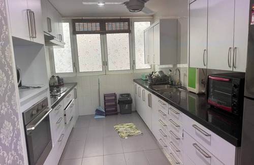 Kuah House | Magnificent Sea and Forest Views. Perfect for Families! Halal Unit