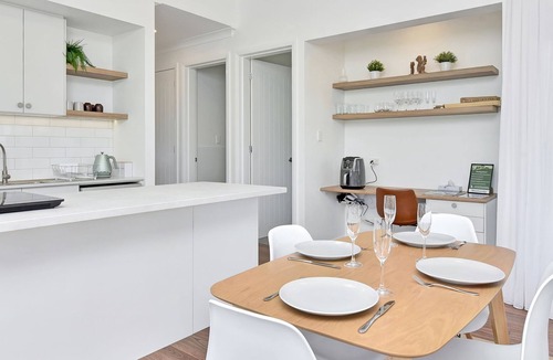 North Rothbury House | Magpie Two - Two for Joy Estate. 3 bedroom sleeping 6