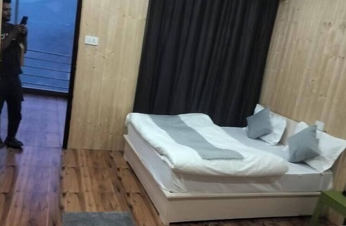 Guptkashi Hotel | MahaGauri Hotel & Resort