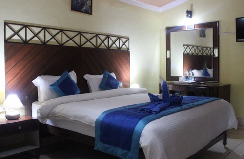 Tala Hotel | Maharaja Kothi Resort Bandhavgarh