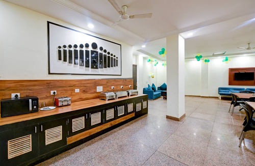 Mahipalpur Extension Hotel | Majestic Park B & B