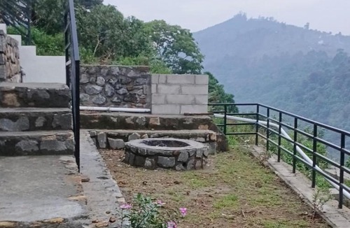 Kodaikanal House | Malabar Cottage - Panoramic Mountain View