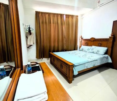 Kampung Gong Rengas Hotel | Mama Nusantara Hotel