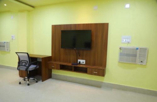 Kendrapara Hotel | Manab Palace