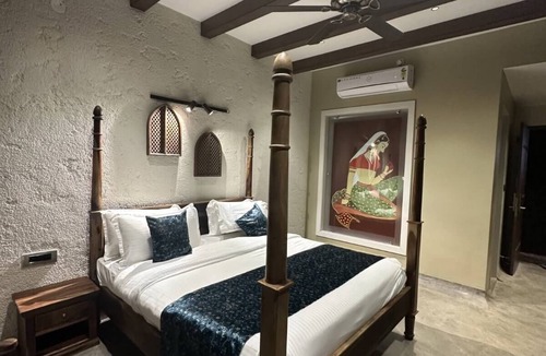 Dhar Hotel | Mandav Heritage Resort
