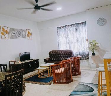 Kampung Telaga Papan Apartment | Manja Homestay, Kerteh