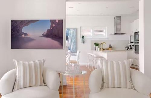 Manly Apartment | Manly Beachfront Stays - 3 Bedroom with Garden - Steps to Ferry, Beach, Shops & Restaurants