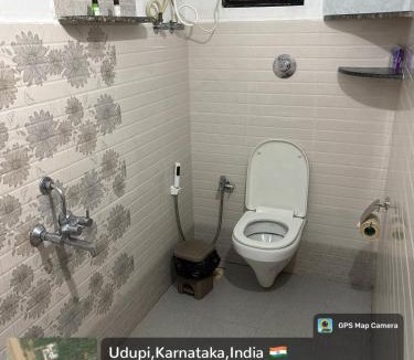 Inna Villa | Mannath lands end Beach house