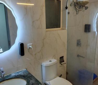 Gomti Nagar Apartment | MANTHAN The Comfort Stay DLF MY PAD