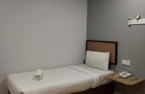 Kampung Teluk Reba Hotel | Maple Boutique Hotel Kota Bharu