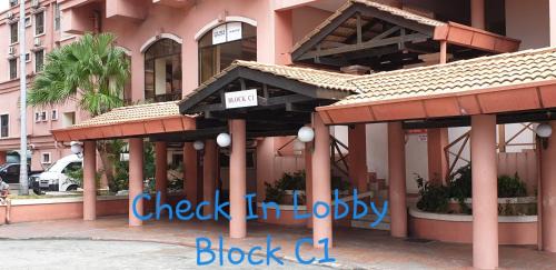 Downtown Kota Kinabalu Apartment | Marina Court Resort- 6Bedroom Stay Together Apartment Sleeps 15Pax