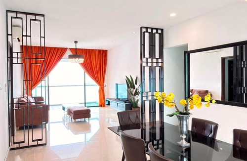 Bandar Baru Permas Jaya Apartment | Marina View Resort - 3 Bedroom
