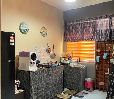 Kampung Padang Mengkuang Apartment | Markleff Homestay 1