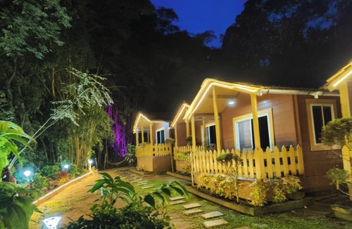 Virarajendrapet Cottage | Marvelous 5-bedroom cottages. Pet friendly