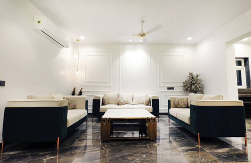Delhi House | Marwah Farms - Yoga Retreat Villa