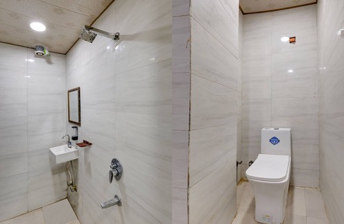 South West Hotel | Mauryan Express Hotel Dabri Janakpuri