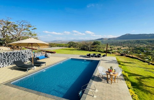 Lonavala Villa | Mayank Farm - Valley View Pool Villa