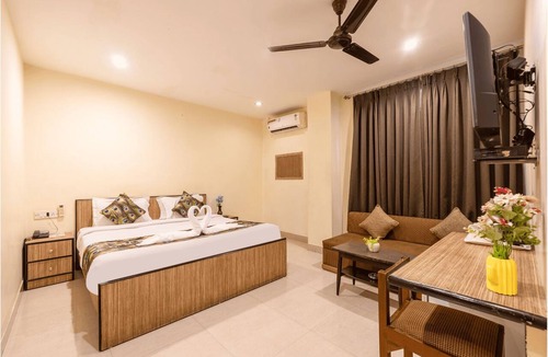 Paltan Bazaar Hotel | Mayur Hotel