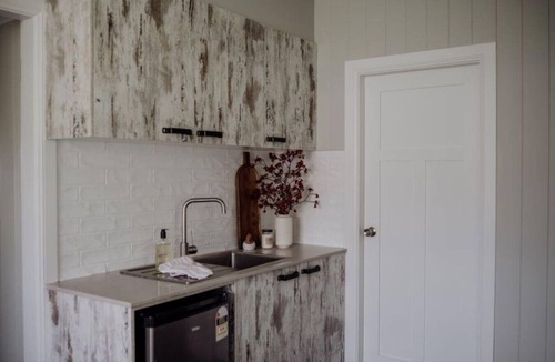 Carrabolla Other | Meadow View Cottage - (3bdr) Off Grid Farm Getaway