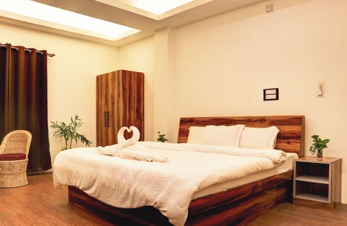 Marigaon District Hotel | Meadowlark