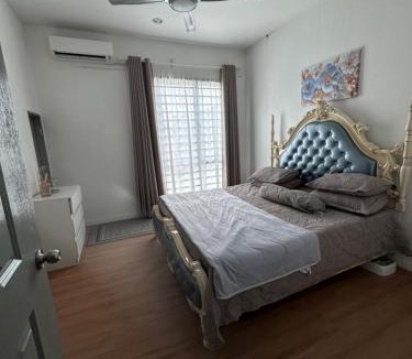 Wakaf Che Yeh House | Medina Luxe Stay