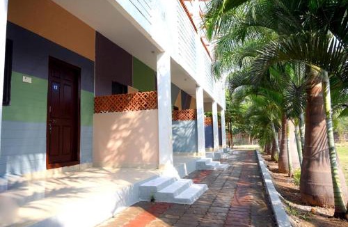Gangavathi Resort | Megha Resort , Hampi