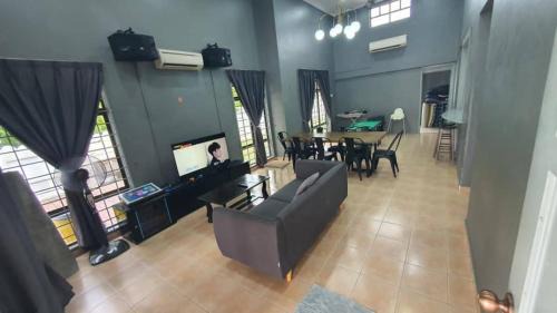 Alor Gajah Villa | Melaka AFamosa Pool Villa 5 Bedroom Moments Villa Lot 1319 Homestay