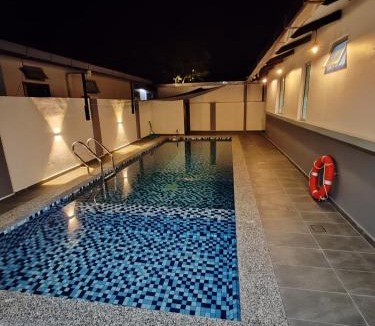 Durian Tunggal Villa | Melaka privatepool bungalow BBQWIFI krubong