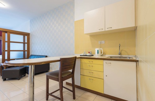 Taman Pertama Apartment | Menara PGRM by Minsu
