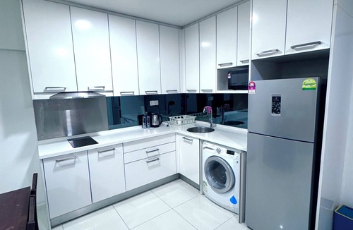 Kuala Lumpur City Centre Apartment | MERCU SUMMER SUITES MINUTES TO KLCC BY JK PRIVY HOMES