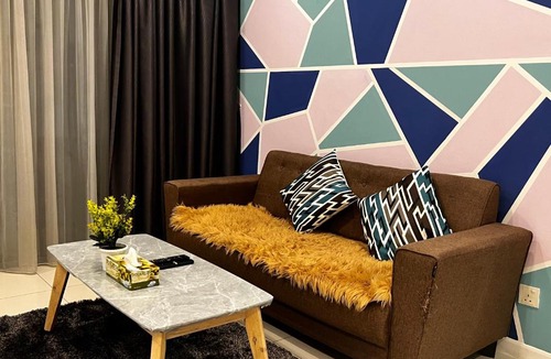 Kuala Lumpur City Centre Apartment | Mercu Summer Suites KLCC Residence