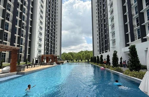 Kajang Apartment | MERIAH PERSIARAN KAJANG 2 3BR Stay I MIRAI Residence, Kajang 2