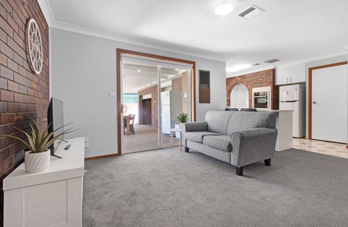 Kooringal House | Merinda | Pet Friendly Family Home