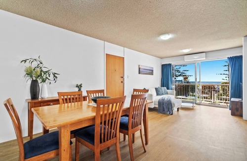 Mermaid Beach Apartment | Mermaid Beachfront Retreat Moments from Top Dining