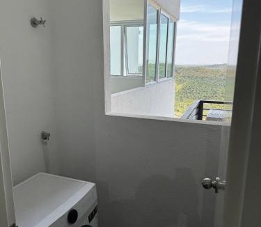 Nilai Apartment | Mesahill Premier Sky-View at Mesa Mall 2BR2BA and 1CP