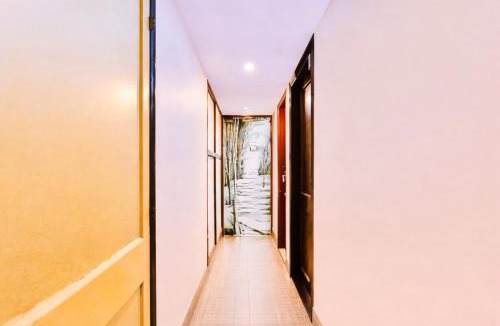 Kolkata House | Metro Guest House,Near South City Mall