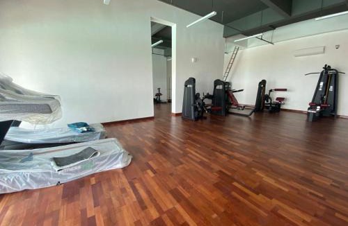 Kampung Batu Uban House | Middle Room Only in Bayan Lepas Share Space