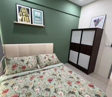 Kampung Batu Uban Apartment | Middle Room Only in Bayan Lepas Shared Bathroom