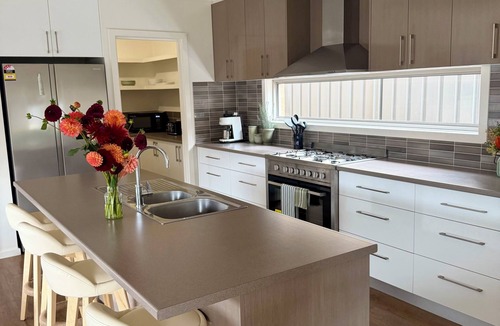 Moama House | Midtown Moama