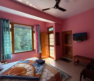 Gunehr House | Midway Guest House