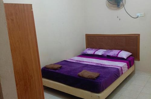Kampung Dusun Kudus House | MieHomestay Bukit payong