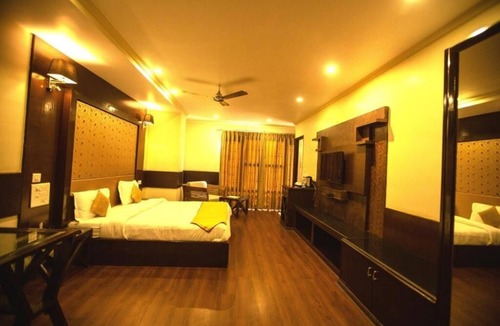 Bani Park Hotel | Milestone 251